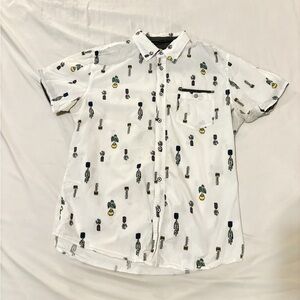 Modern Culture Large Short Sleeve Button Down